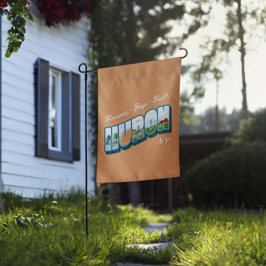 Tan Blossoms Bays Bluffs Garden Flag